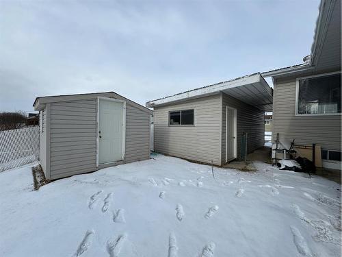 703 3 Avenue, Fox Creek, AB - Outdoor With Exterior