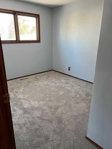 2 Beaver Drive, Whitecourt, AB - Indoor Photo Showing Other Room