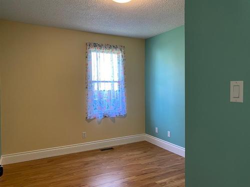 5110 6 Avenue, Edson, AB - Indoor Photo Showing Other Room