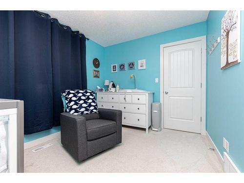 301 12 Street Se, Slave Lake, AB - Indoor Photo Showing Bedroom