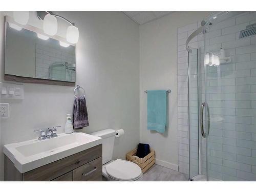 301 12 Street Se, Slave Lake, AB - Indoor Photo Showing Bathroom