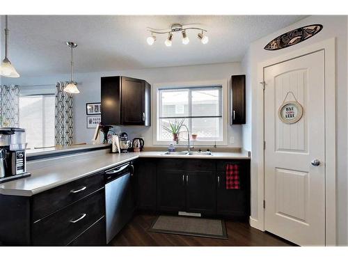 301 12 Street Se, Slave Lake, AB - Indoor Photo Showing Kitchen With Double Sink