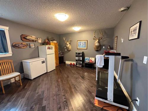 4708 42 Street, Mayerthorpe, AB - Indoor Photo Showing Other Room
