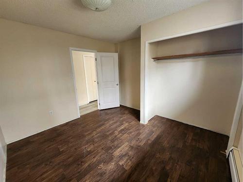 4905 54 Street, Athabasca, AB - Indoor Photo Showing Other Room
