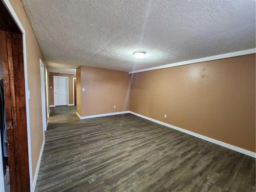 4905 54 Street, Athabasca, AB - Indoor Photo Showing Other Room