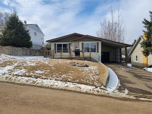 4905 54 Street, Athabasca, AB - Outdoor