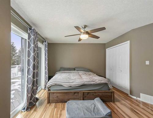 680104 Range Road 223.5, Athabasca, AB - Indoor Photo Showing Bedroom