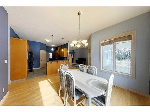 1506 62 Street, Edson, AB - Indoor Photo Showing Dining Room