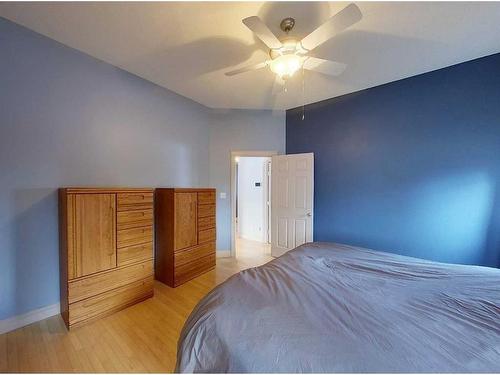 1506 62 Street, Edson, AB - Indoor Photo Showing Bedroom