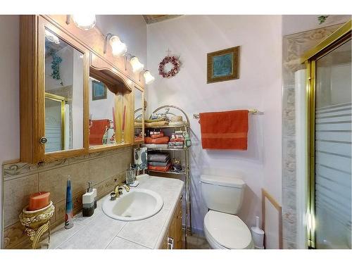 593002A Range Road 121, Rural Woodlands County, AB - Indoor Photo Showing Bathroom