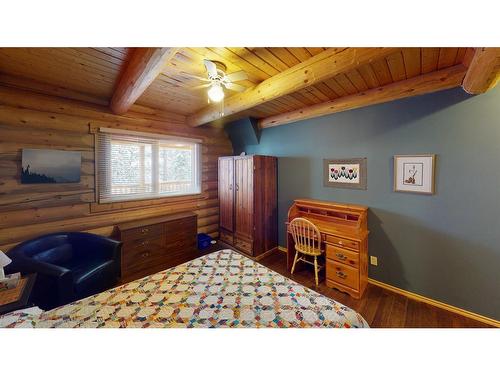 252 Woodley Drive, Hinton, AB - Indoor Photo Showing Bedroom