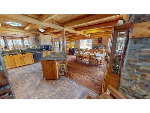 252 Woodley Drive, Hinton, AB -  Photo Showing Other Room