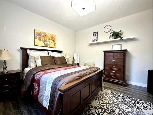 50 Spruce Road, Whitecourt, AB - Indoor Photo Showing Bedroom