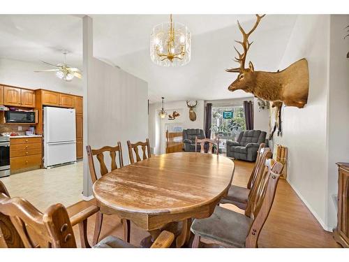 1814 48 Street, Edson, AB - Indoor Photo Showing Dining Room