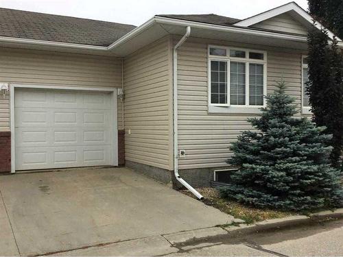 137-116 6 Avenue Ne, Slave Lake, AB - Outdoor With Exterior