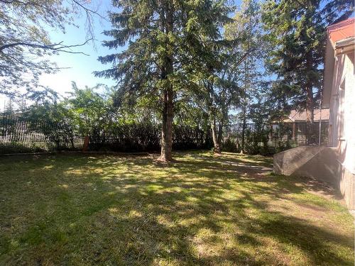 5330 4 Avenue, Edson, AB - Outdoor