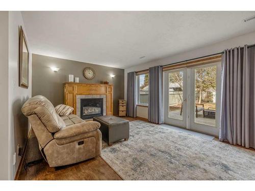 4136 4 Avenue, Edson, AB - Indoor Photo Showing Living Room With Fireplace