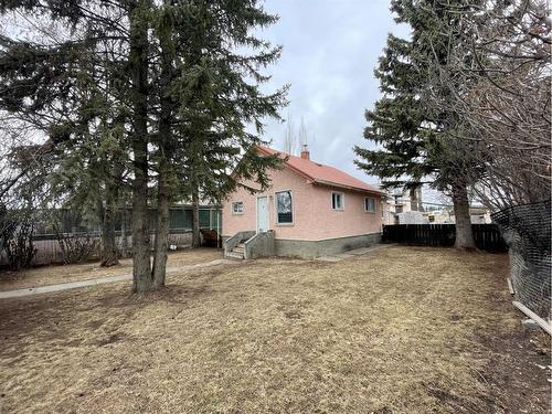 5330 4 Avenue, Edson, AB 