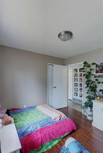 80 Chickadee Drive, Whitecourt, AB - Indoor Photo Showing Bedroom