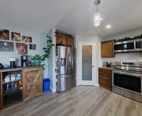 80 Chickadee Drive, Whitecourt, AB - Indoor Photo Showing Kitchen