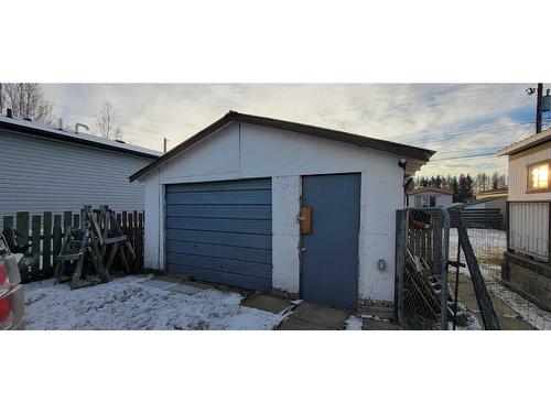 610 52 Street, Edson, AB - Outdoor With Exterior