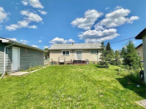 4823 Ravine Drive, Swan Hills, AB - Outdoor