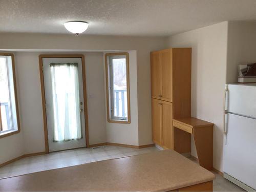 Unit 6-4920 53 Avenue, Whitecourt, AB - Indoor Photo Showing Other Room