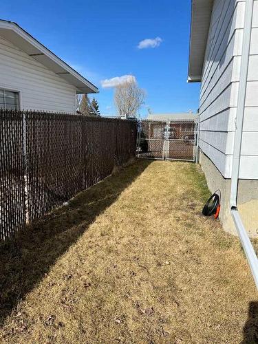705 8 Avenue, Fox Creek, AB - Outdoor With Exterior