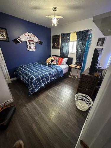 3613 55 Avenue, Whitecourt, AB - Indoor Photo Showing Bedroom