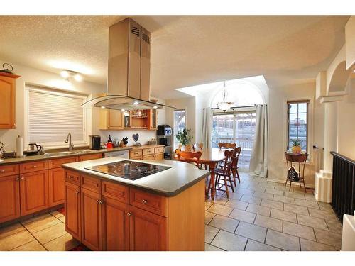 215 Tocher Avenue, Hinton, AB - Indoor Photo Showing Kitchen With Double Sink