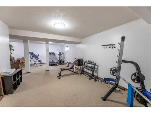 174 Hallam Drive, Hinton, AB - Indoor Photo Showing Gym Room