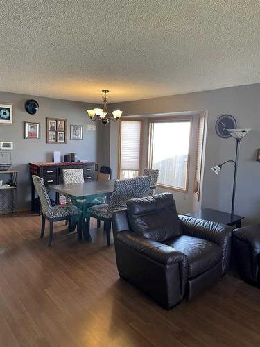 43 Trading Post Trail, Whitecourt, AB - Indoor Photo Showing Living Room