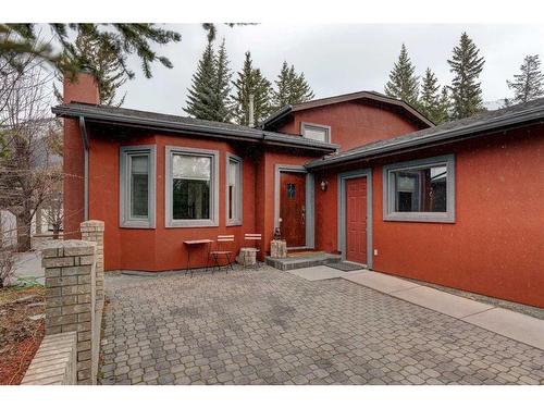 161 Coyote Way, Canmore, AB - Outdoor