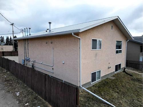 5015 7 Avenue, Edson, AB - Outdoor With Exterior
