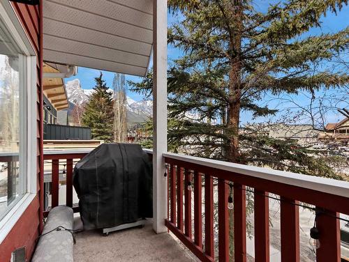 7-717 7Th Street, Canmore, AB - Outdoor With Balcony With Exterior