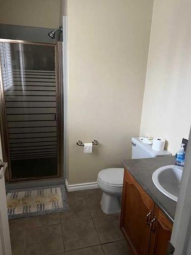 28 Graham Road, Whitecourt, AB - Indoor Photo Showing Bathroom