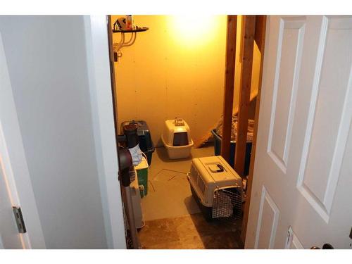 5810 12A Avenue, Edson, AB - Indoor Photo Showing Other Room