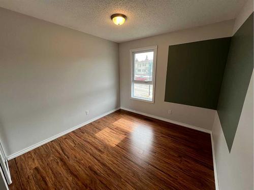322-457 Collinge Road, Hinton, AB - Indoor Photo Showing Other Room