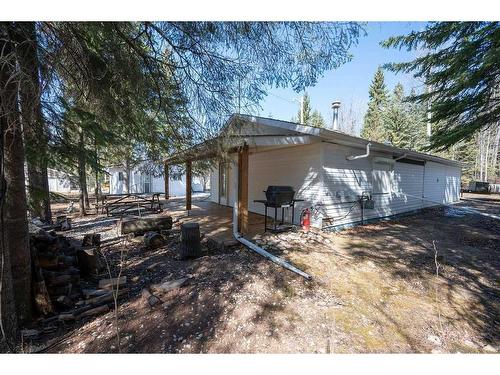 3252 Lakeview Drive, Calling Lake, AB - Outdoor