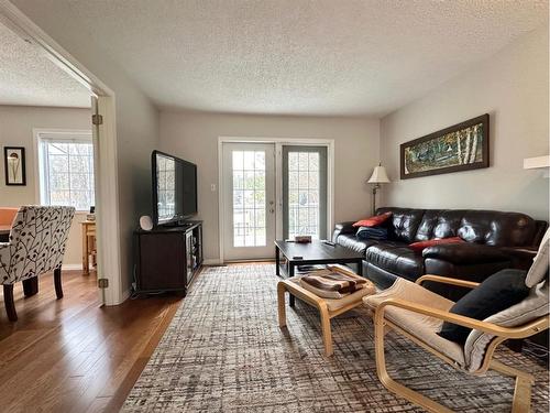 4 Ravine Drive, Whitecourt, AB - Indoor Photo Showing Living Room