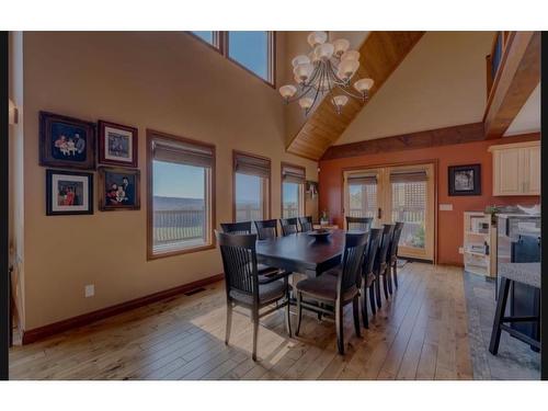 593068 Range Road 124, Rural Woodlands County, AB - Indoor Photo Showing Dining Room