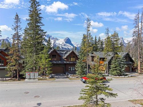 4-124 Stonecreek Road, Canmore, AB - Outdoor With Facade