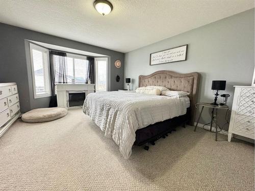 12-9 Leedy Drive, Whitecourt, AB - Indoor Photo Showing Bedroom