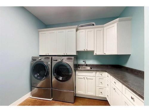 52415A Range Road 180, Rural Yellowhead County, AB - Indoor Photo Showing Laundry Room