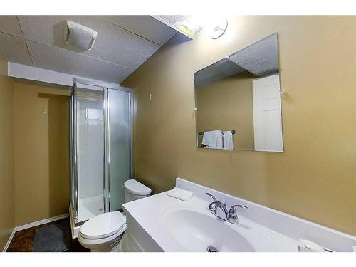 10-5429 10 Avenue, Edson, AB - Indoor Photo Showing Bathroom