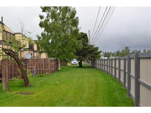 10-5429 10 Avenue, Edson, AB - Outdoor With Backyard