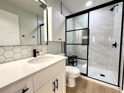46 Riverdale Bend, Whitecourt, AB - Indoor Photo Showing Bathroom