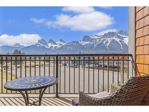 407-901 Mountain Street, Canmore, AB - Outdoor
