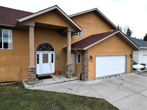 5502 17 Avenue, Edson, AB - Outdoor With Facade