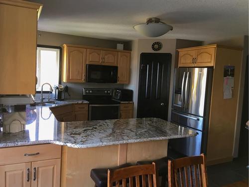 593038-West Mountain Road, Rural Woodlands County, AB - Indoor Photo Showing Kitchen